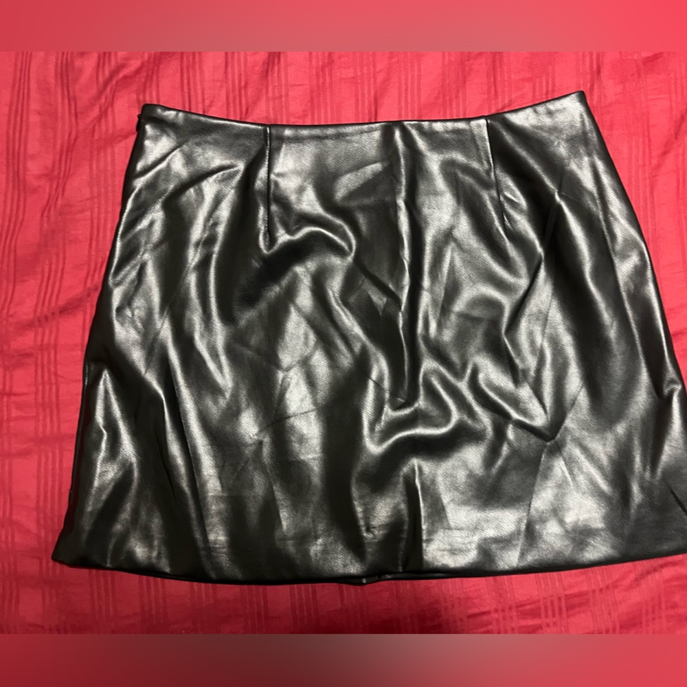 Fabletics - Vegan Leather - image 1